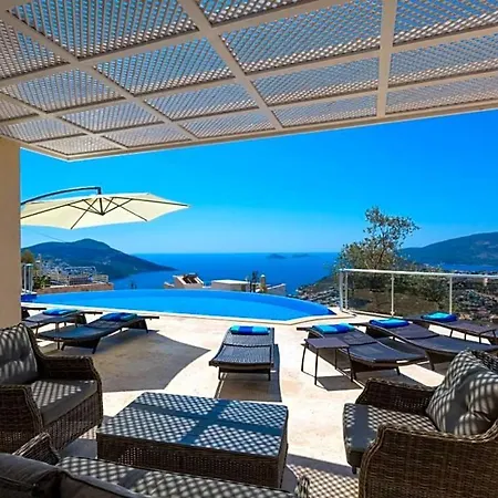 Вилла Sleeps 14 With Pool Air Con And Wifi *