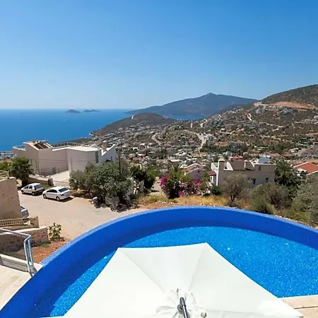 Sleeps 14 With Pool Air Con And Wifi Калкан