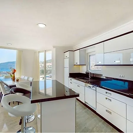 Sleeps 14 With Pool Air Con And Wifi Вилла Калкан
